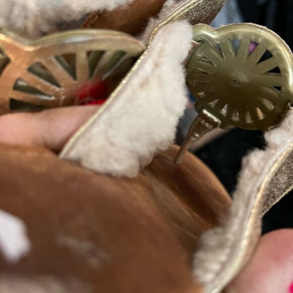 Ugg Australia gold ayden sherpa fur lined sandal 9 - Picture 4 of 5